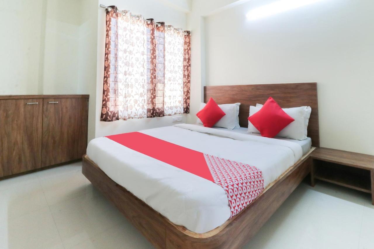 Oyo 63903 Hotel Shree Ram Villa Дварка Екстер'єр фото