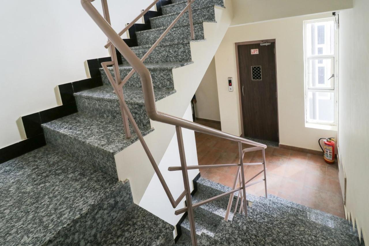 Oyo 63903 Hotel Shree Ram Villa Дварка Екстер'єр фото