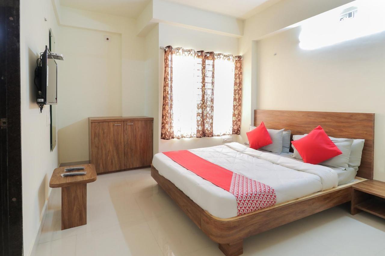 Oyo 63903 Hotel Shree Ram Villa Дварка Екстер'єр фото